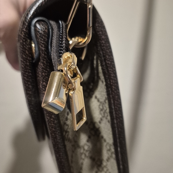 Source Unknown Beige Crossbody Bag with Green & Red Stripe - Picture 6 of 10